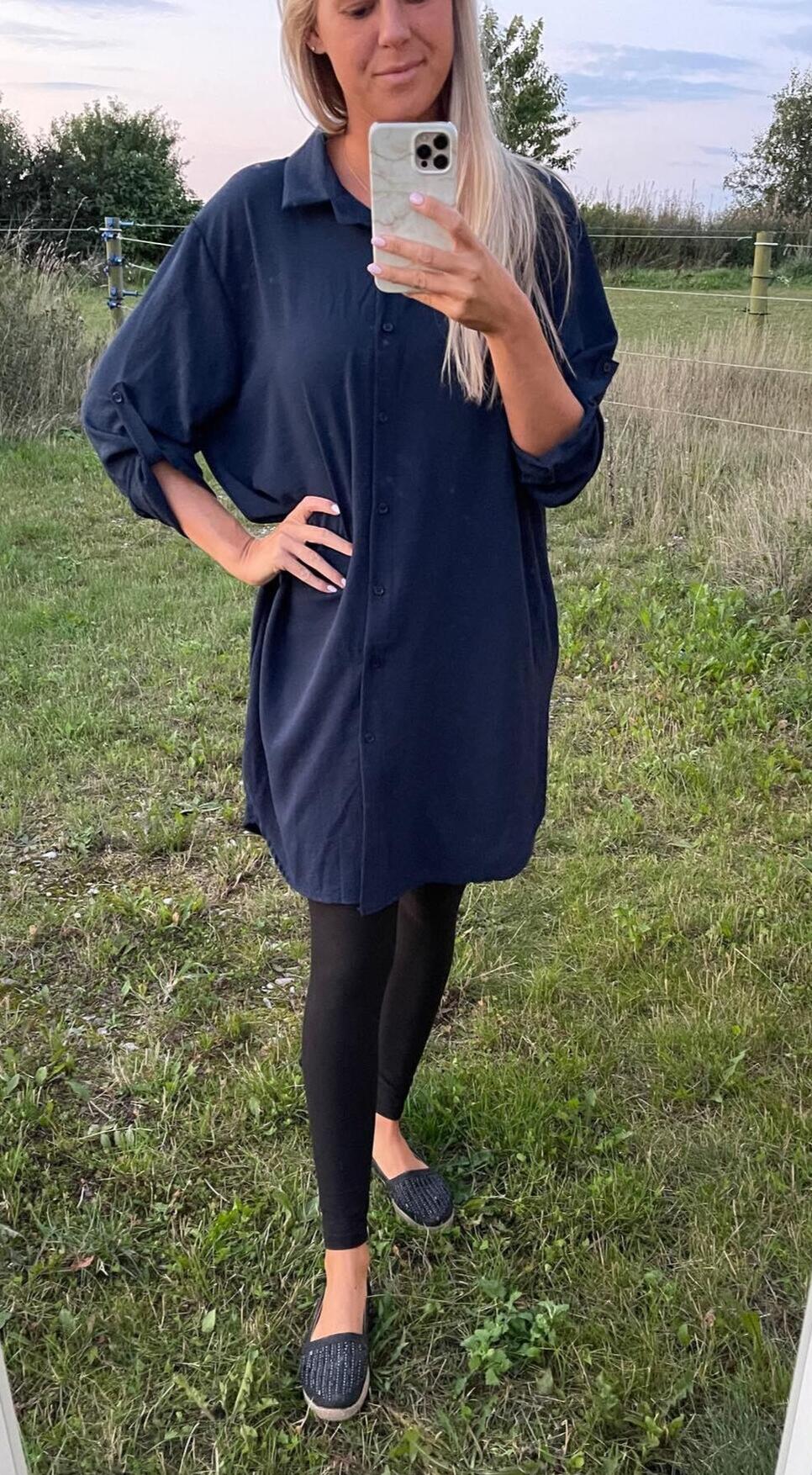 BY ANGELE Navy MOLLYBA Skjorte