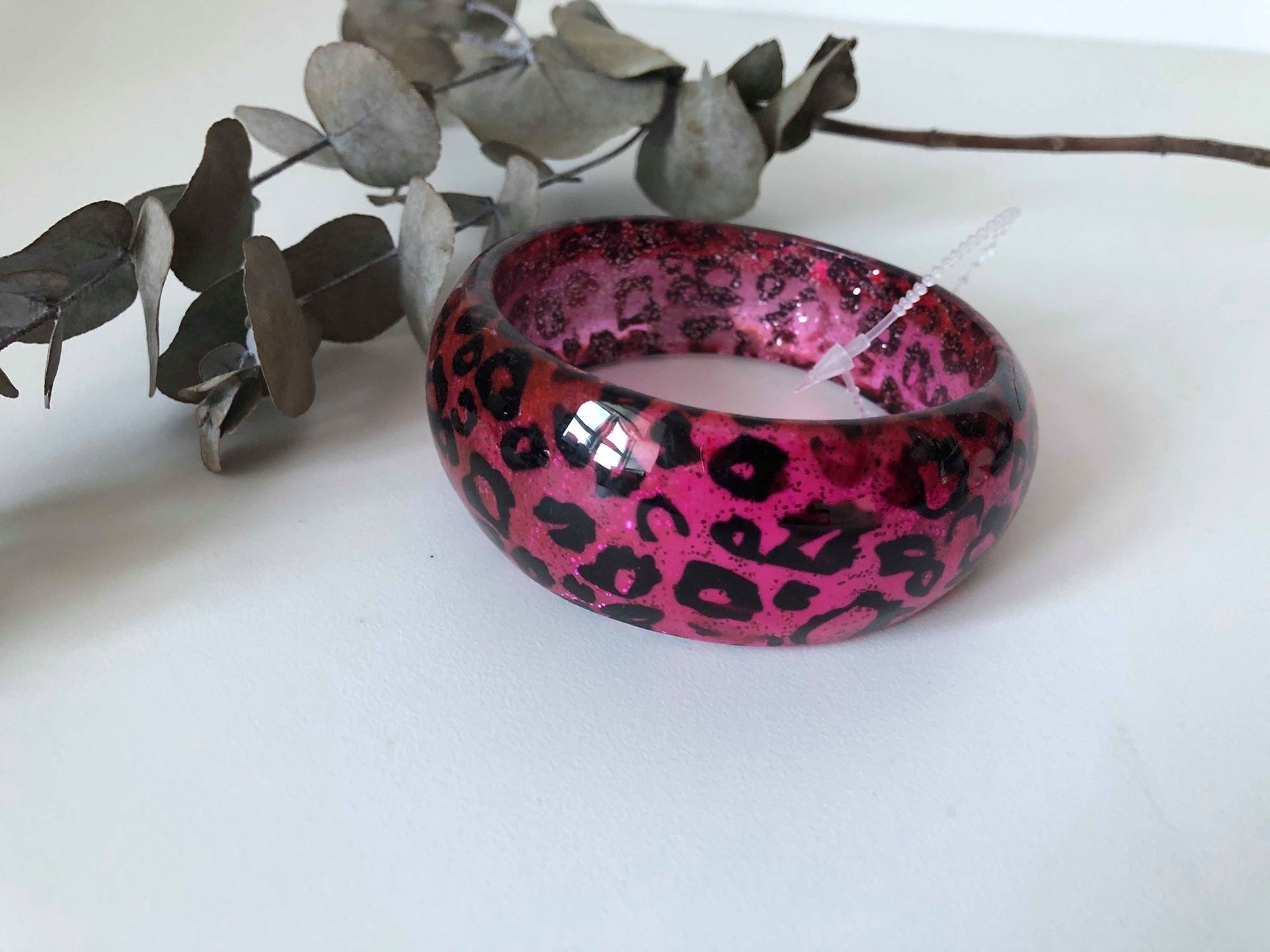 Armband rosa med djurmönster