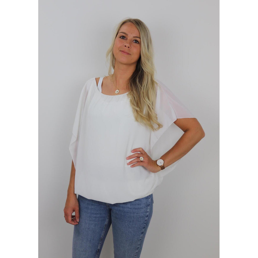 BY ANGELE Hvit SELMABA bluse med chiffon