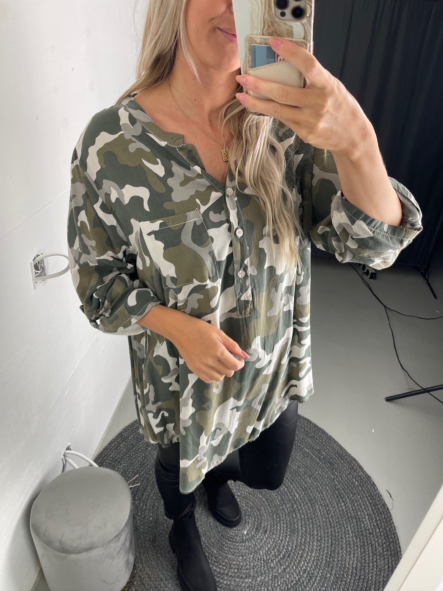 BY ANGELE Green Camo KANVABA Bluse