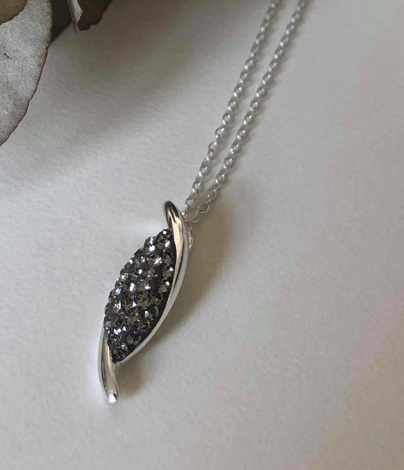 Halsband sterling silver 925 hänge svart med kristallsten